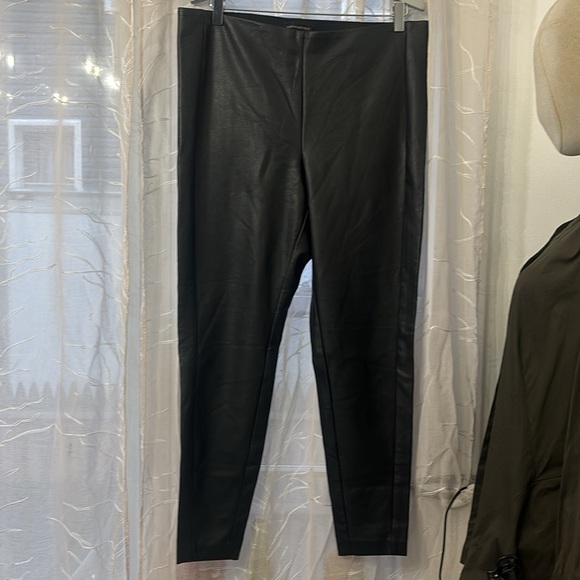 Banana Republic Vegan Leather Black Leggings - Picture 8 of 9